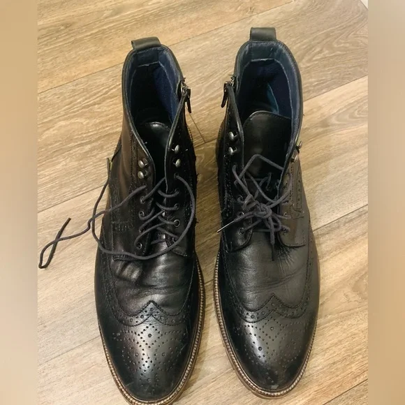 Johnston & Murphy Mens XC Flex Cody Wingtip Boot Black Boots (NWT) Johnston & Murphy XC Flex Cody Wingtip Boot Mens Black  main image 2